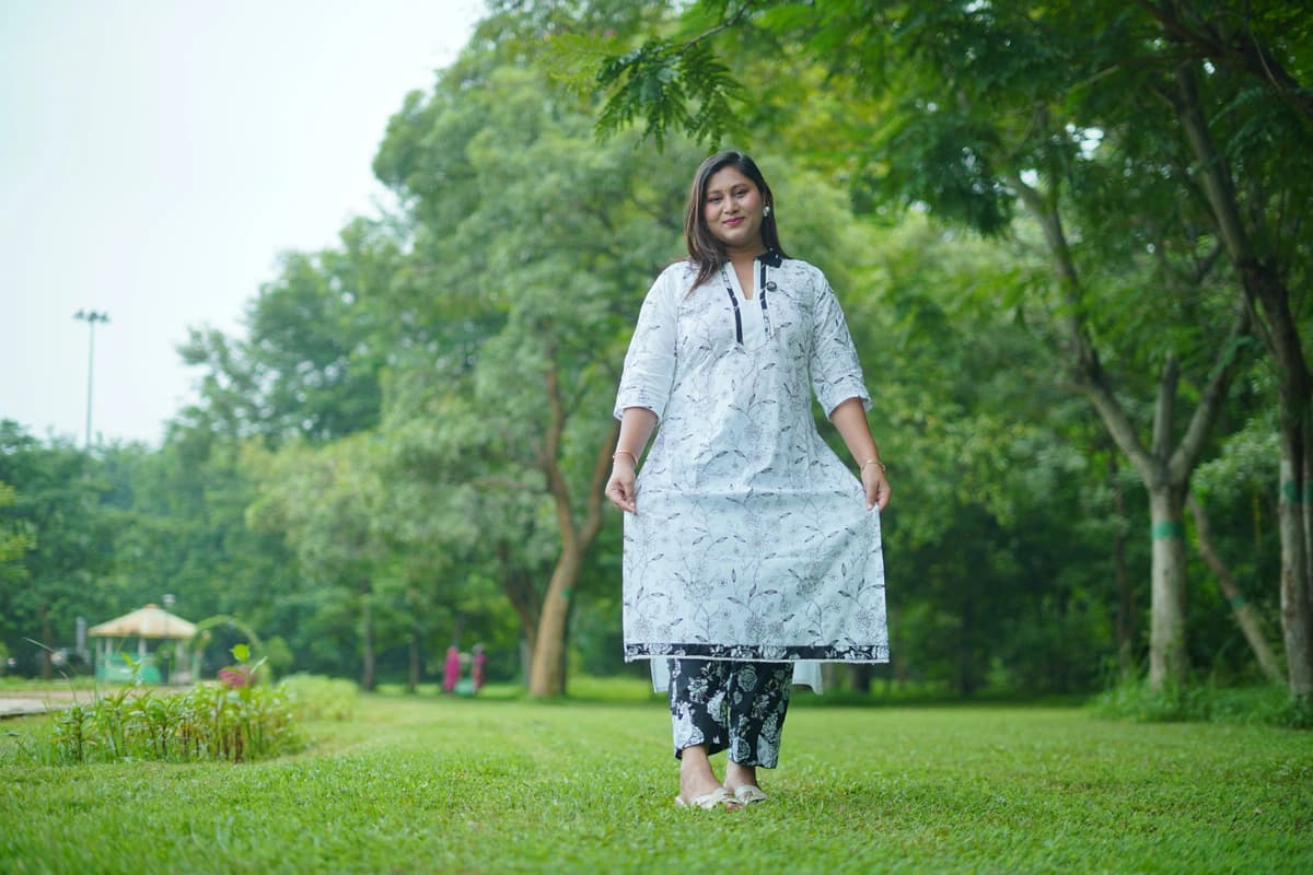 Collar kurti with Straight pant